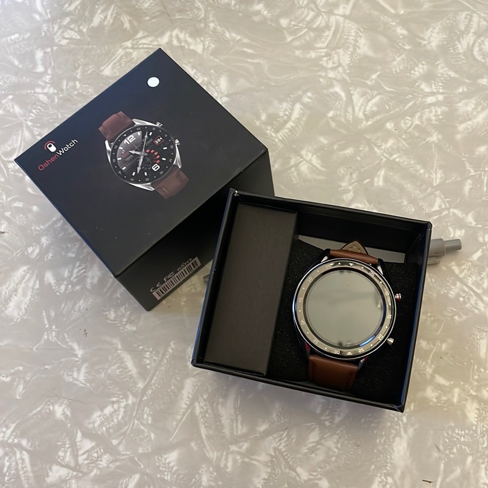 Oshen LuxE fitness watch